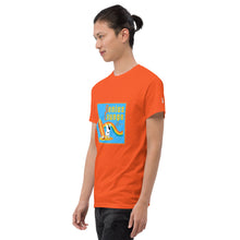 Загрузить изображение в средство просмотра галереи, Genius Lounge original Hawaiian rainbow logo Short Sleeve T-Shirt