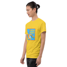 Загрузить изображение в средство просмотра галереи, Genius Lounge original Hawaiian rainbow logo Short Sleeve T-Shirt