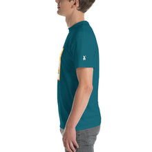 Загрузить изображение в средство просмотра галереи, Genius Lounge original Hawaiian rainbow logo Short Sleeve T-Shirt