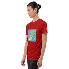 Загрузить изображение в средство просмотра галереи, Genius Lounge original Hawaiian rainbow logo Short Sleeve T-Shirt