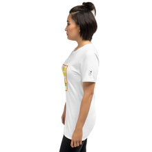 画像をギャラリービューアに読み込む, Genius Lounge original Hawaiian rainbow logo Short-Sleeve Unisex T-Shirt
